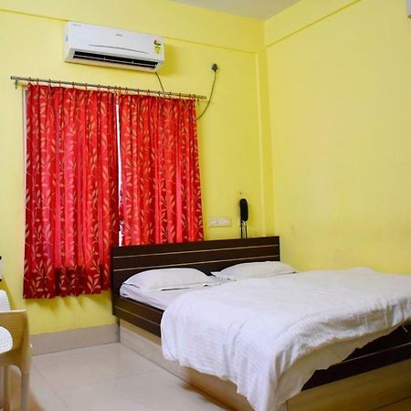 Capital O Kabita Guest House Near Acropolis Mall كولكاتا المظهر الخارجي الصورة