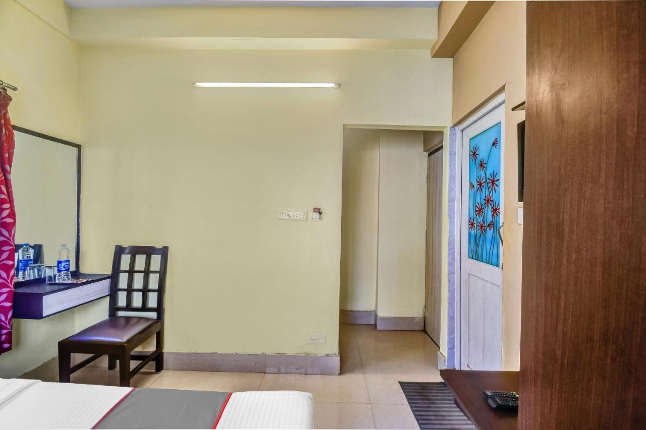 Capital O Kabita Guest House Near Acropolis Mall كولكاتا المظهر الخارجي الصورة